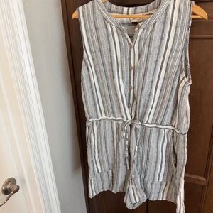 Universal Thread Gray and White Striped Sleeveless Romper